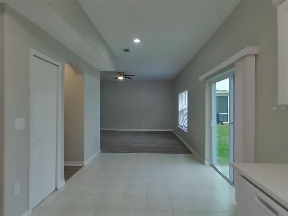 For Rent: $2,499 (3 beds, 2 baths, 2364 Square Feet)