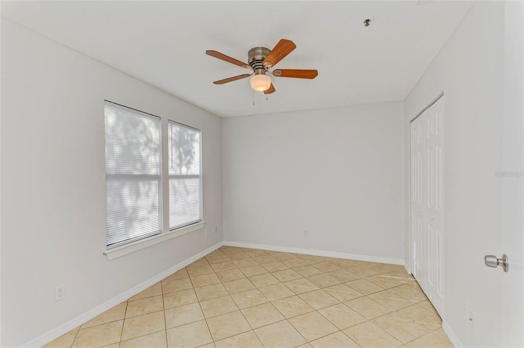 待售: $259,000 (3 贝兹, 2 浴室, 1260 平方英尺)