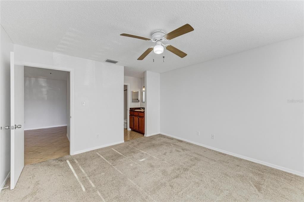 待售: $259,000 (3 贝兹, 2 浴室, 1260 平方英尺)