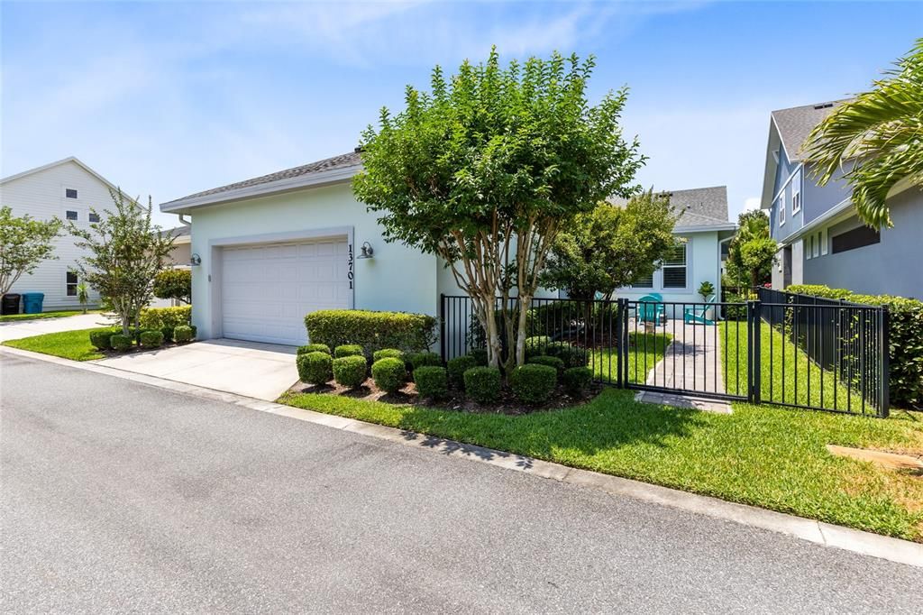 待售: $765,000 (3 贝兹, 2 浴室, 2401 平方英尺)