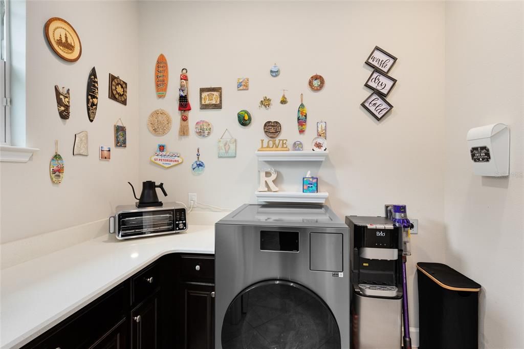 待售: $765,000 (3 贝兹, 2 浴室, 2401 平方英尺)