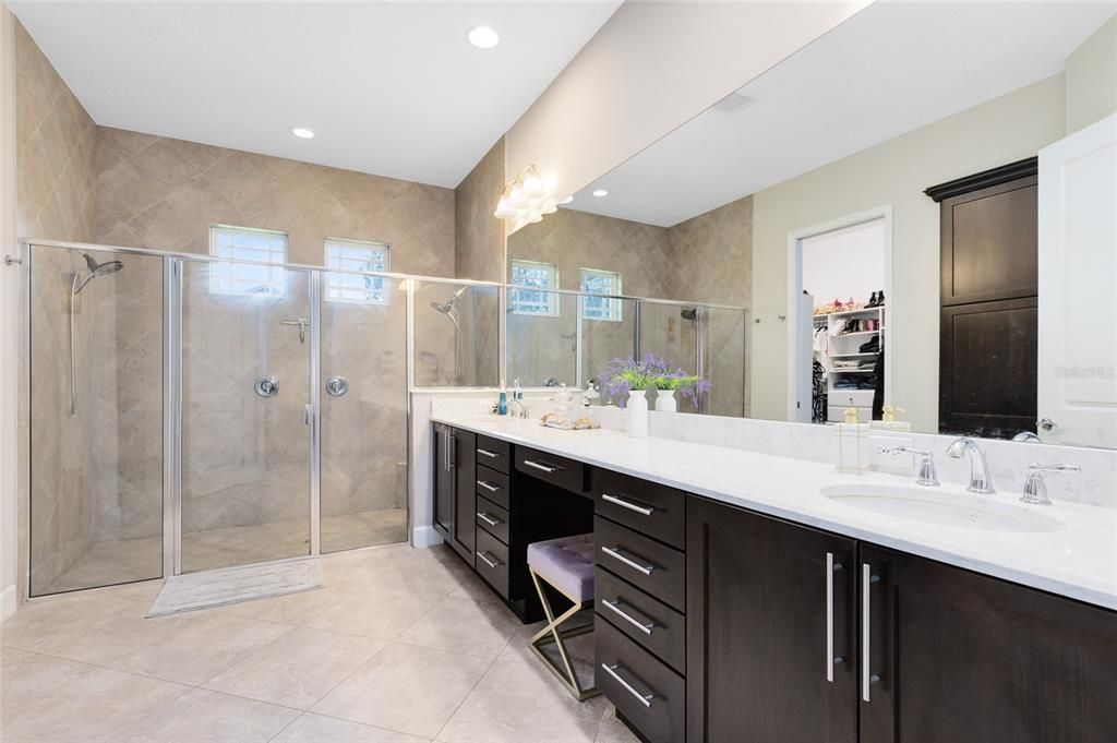 待售: $765,000 (3 贝兹, 2 浴室, 2401 平方英尺)