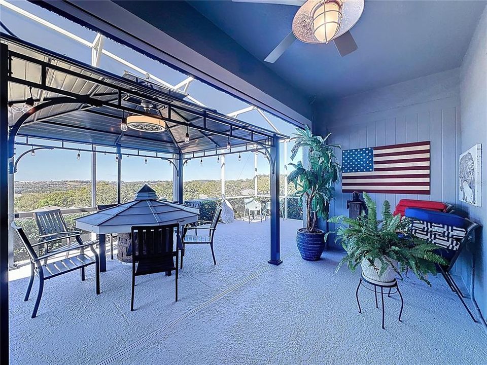 На продажу: $489,500 (2 спален, 2 ванн, 1964 Квадратных фут)