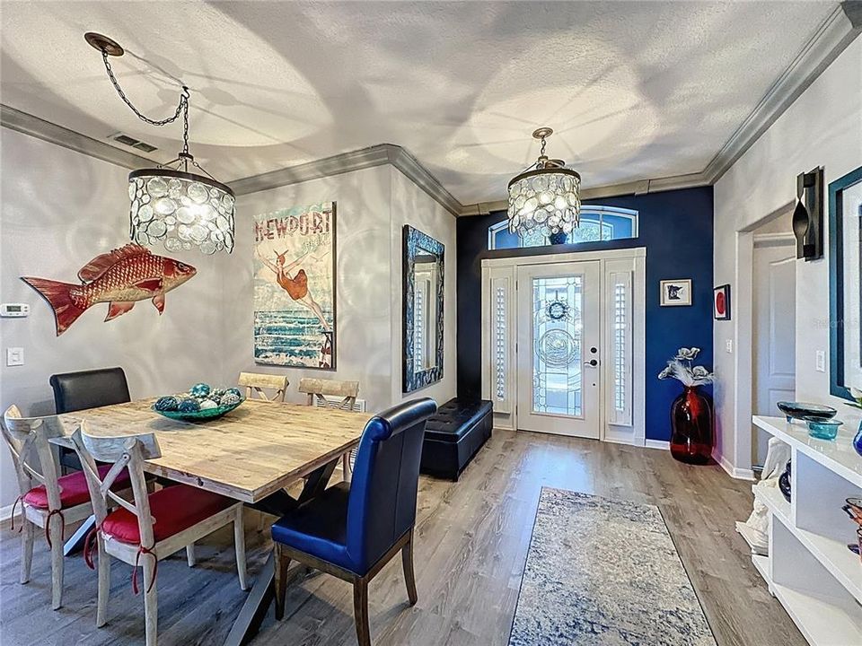 На продажу: $489,500 (2 спален, 2 ванн, 1964 Квадратных фут)