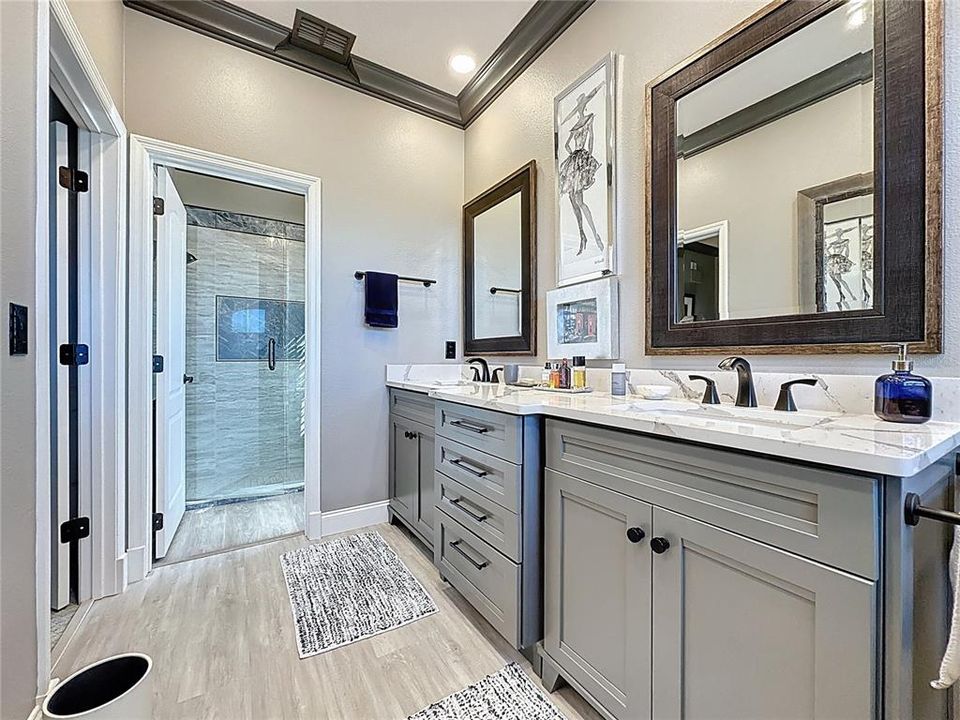 На продажу: $489,500 (2 спален, 2 ванн, 1964 Квадратных фут)