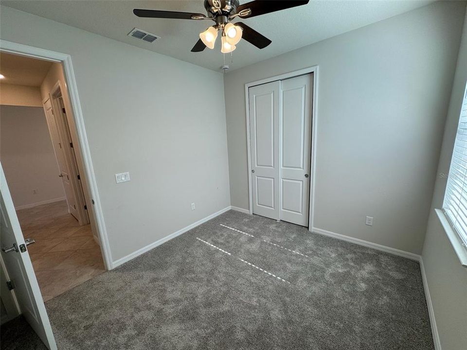 待售: $439,900 (4 贝兹, 2 浴室, 1828 平方英尺)