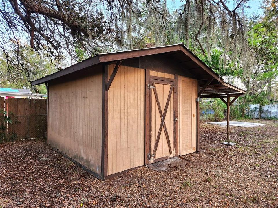 На продажу: $420,000 (4 спален, 2 ванн, 1960 Квадратных фут)