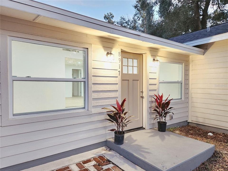 На продажу: $420,000 (4 спален, 2 ванн, 1960 Квадратных фут)