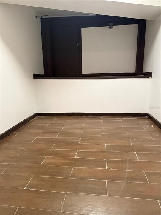 For Rent: $3,900 (3 beds, 2 baths, 1152 Square Feet)