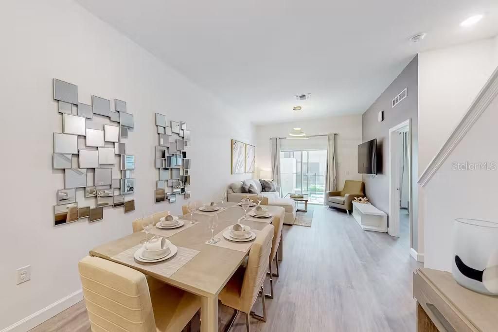 For Sale: $389,000 (4 beds, 4 baths, 1916 Square Feet)