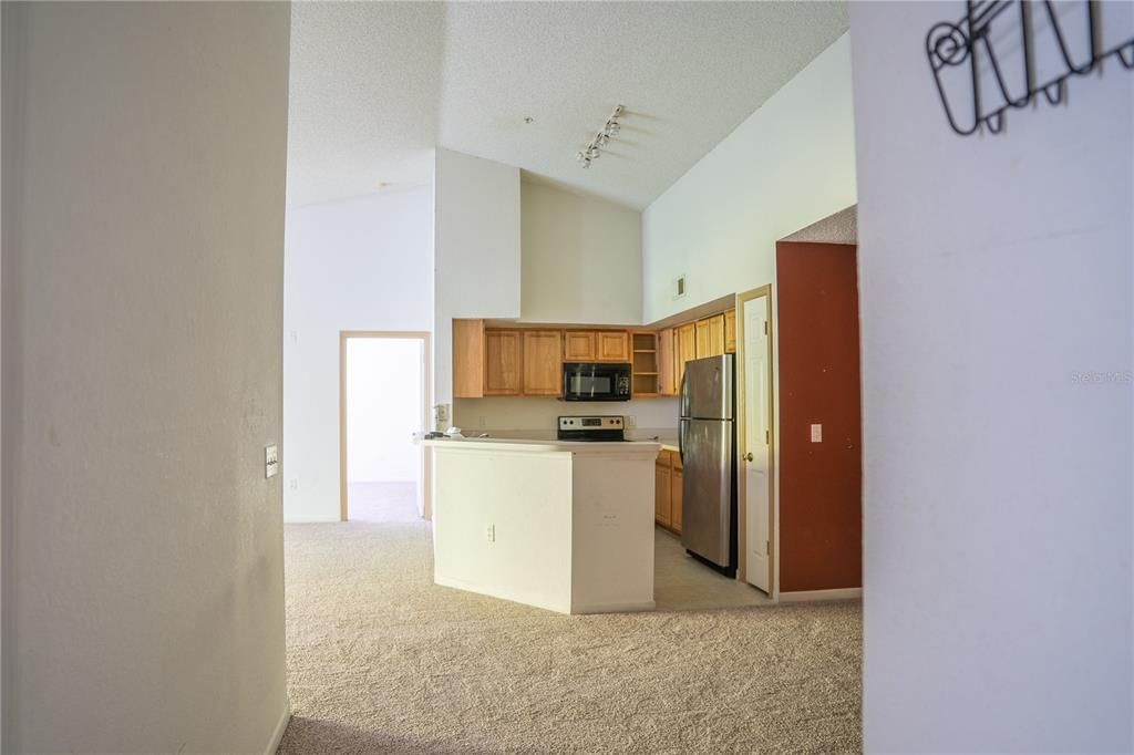 For Sale: $224,000 (2 beds, 2 baths, 1044 Square Feet)