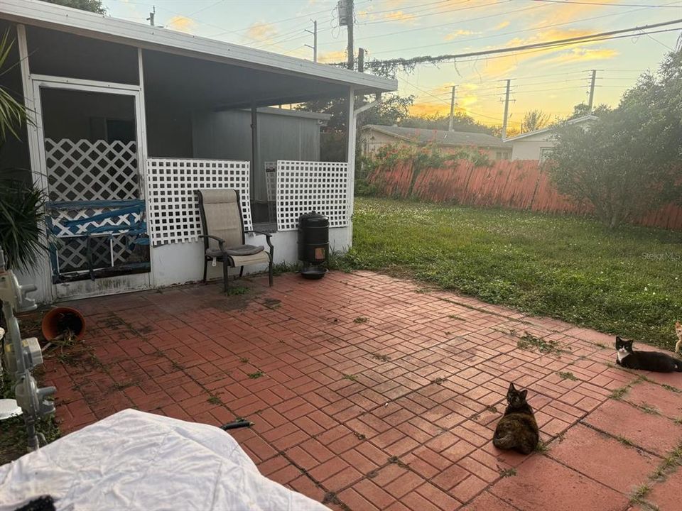 For Sale: $315,000 (4 beds, 2 baths, 1762 Square Feet)