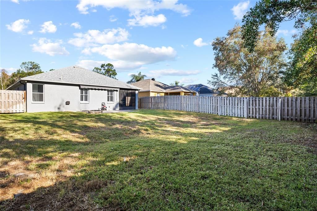 For Rent: $2,950 (3 beds, 2 baths, 1610 Square Feet)