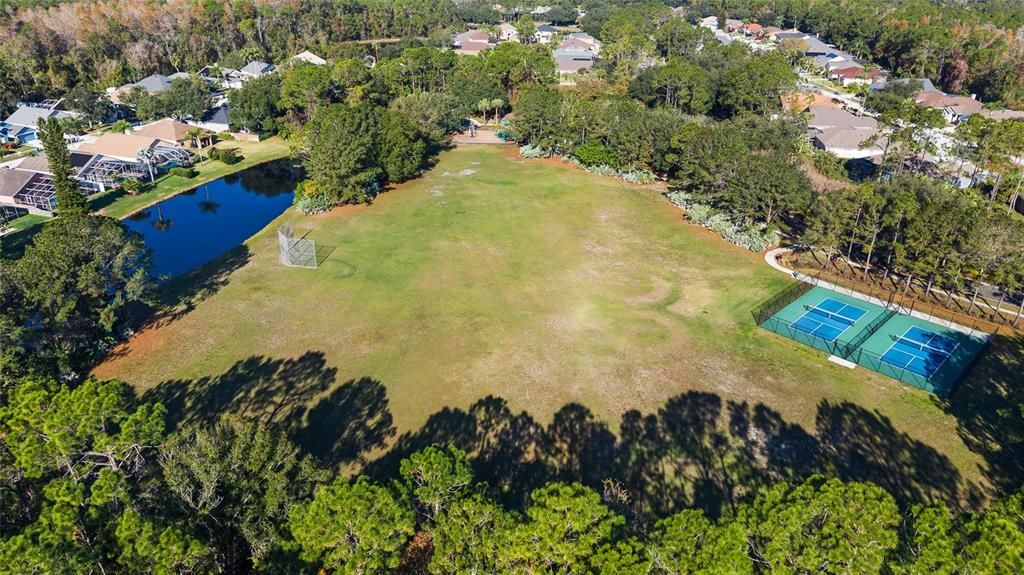 For Rent: $2,950 (3 beds, 2 baths, 1610 Square Feet)