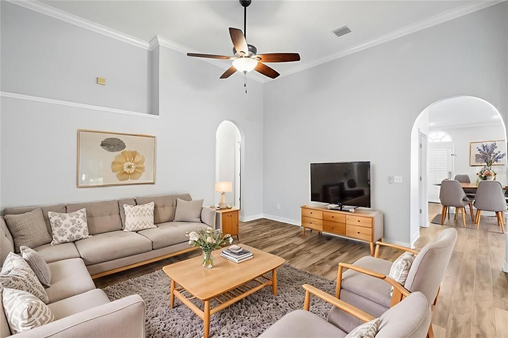 For Rent: $2,950 (3 beds, 2 baths, 1610 Square Feet)