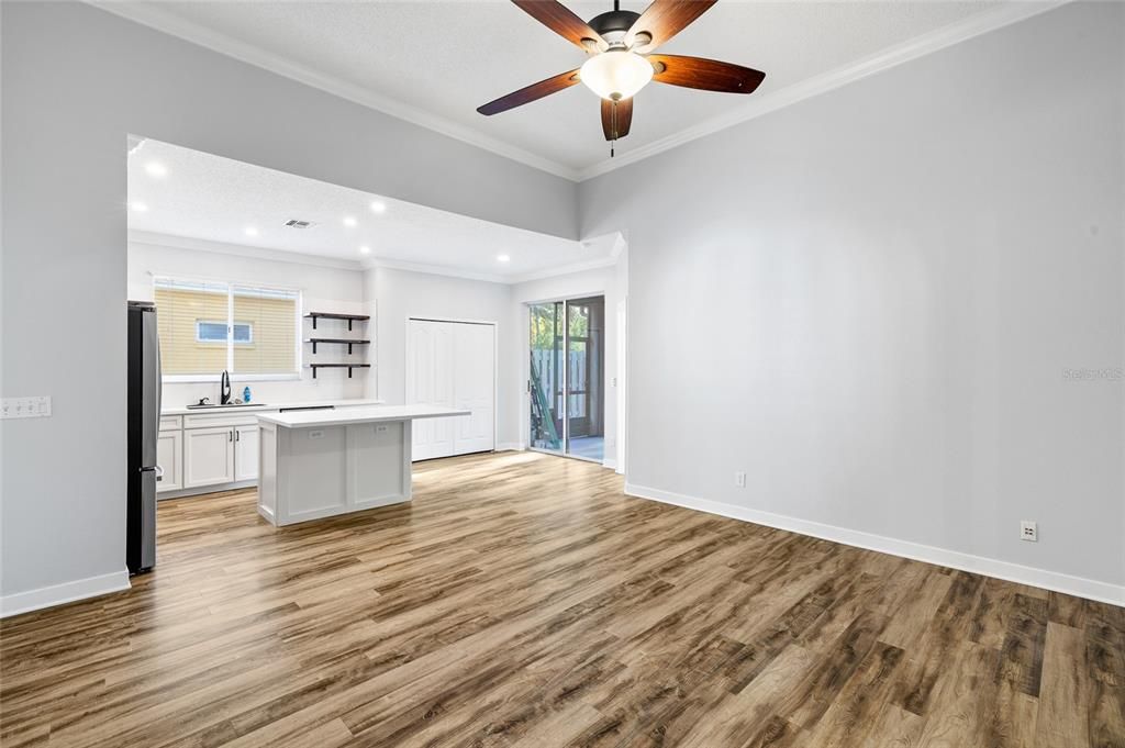 For Rent: $2,950 (3 beds, 2 baths, 1610 Square Feet)