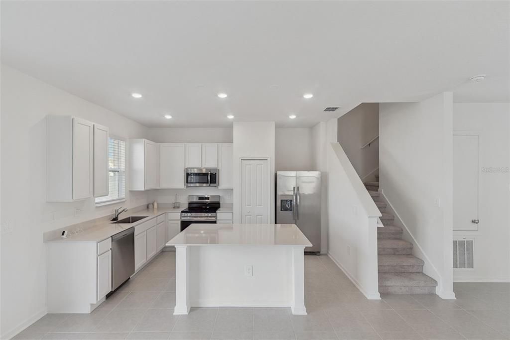 En Renta: $1,850 (3 camas, 2 baños, 1873 Pies cuadrados)