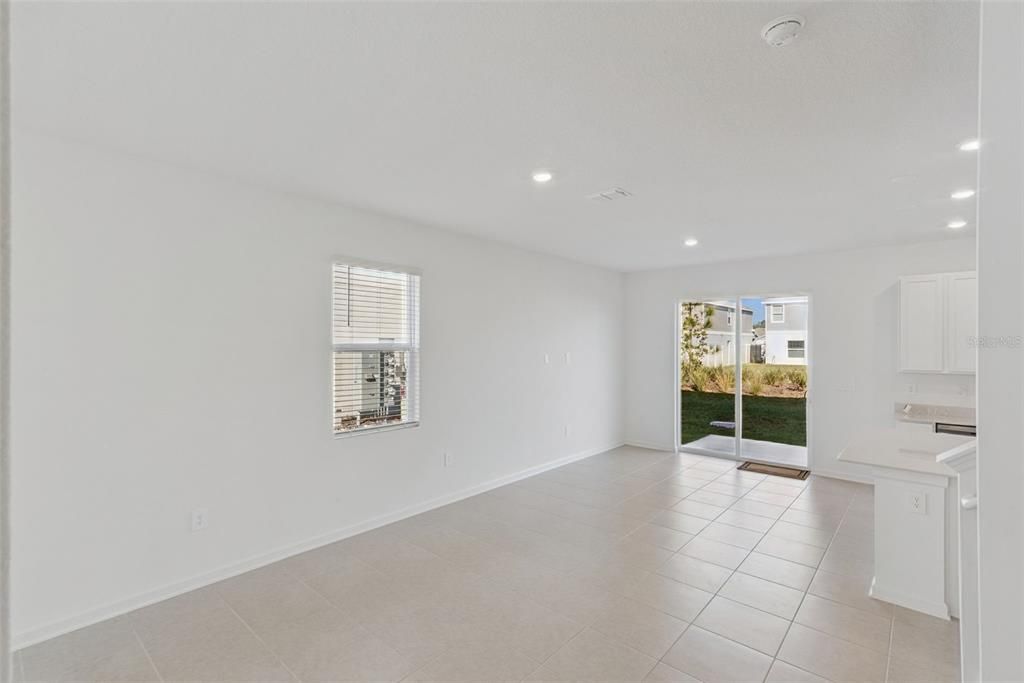 En Renta: $1,850 (3 camas, 2 baños, 1873 Pies cuadrados)