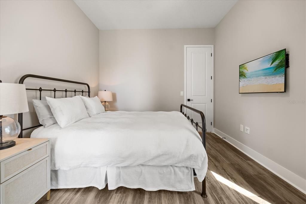 En Venta: $1,450,000 (5 camas, 4 baños, 3989 Pies cuadrados)