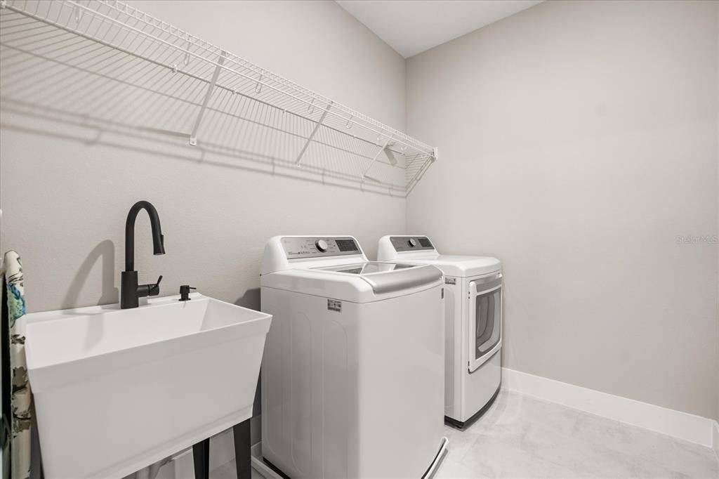 En Venta: $1,450,000 (5 camas, 4 baños, 3989 Pies cuadrados)