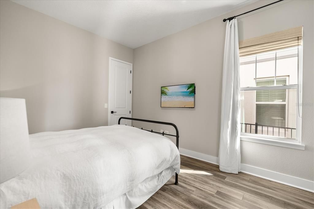 En Venta: $1,450,000 (5 camas, 4 baños, 3989 Pies cuadrados)