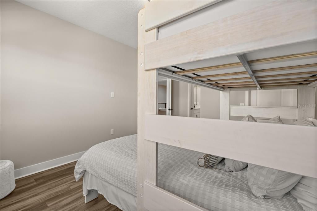 En Venta: $1,450,000 (5 camas, 4 baños, 3989 Pies cuadrados)