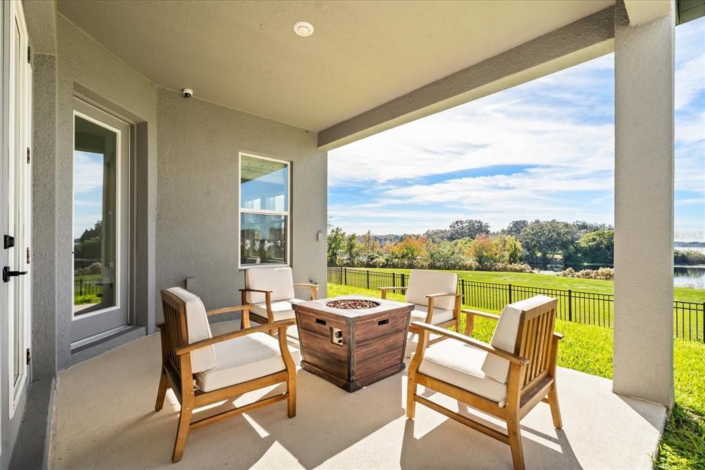 En Venta: $1,450,000 (5 camas, 4 baños, 3989 Pies cuadrados)