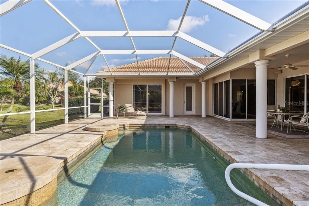 En Venta: $850,000 (3 camas, 3 baños, 3202 Pies cuadrados)