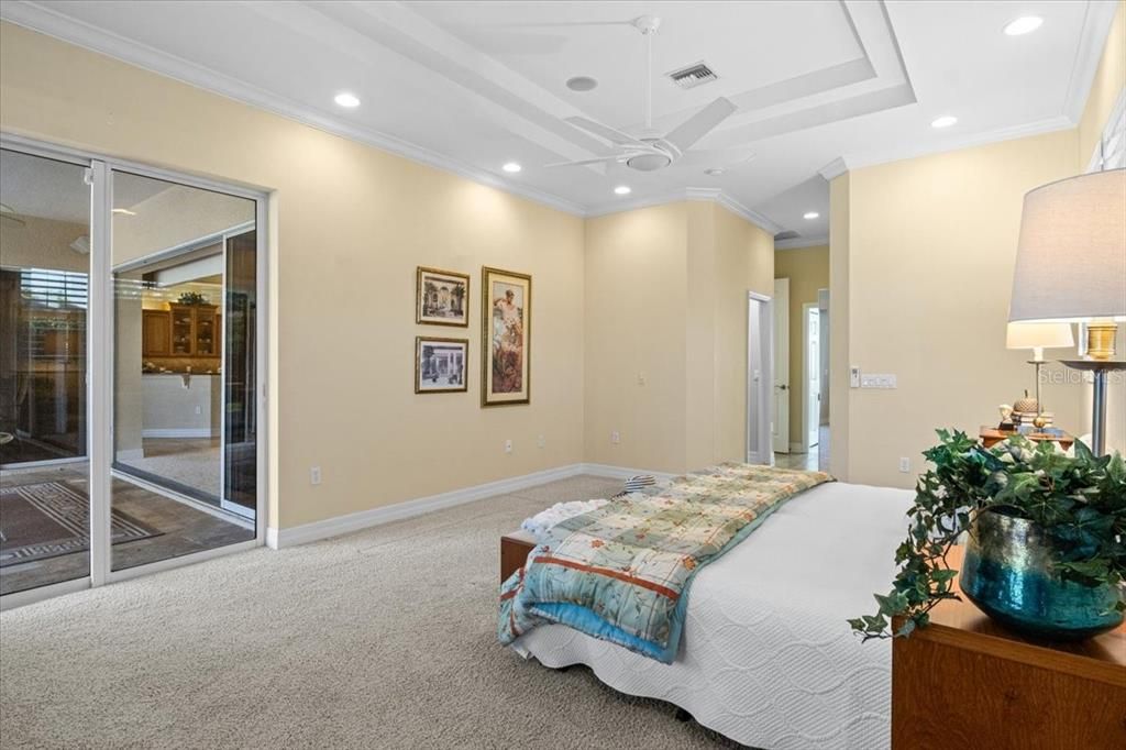 En Venta: $850,000 (3 camas, 3 baños, 3202 Pies cuadrados)