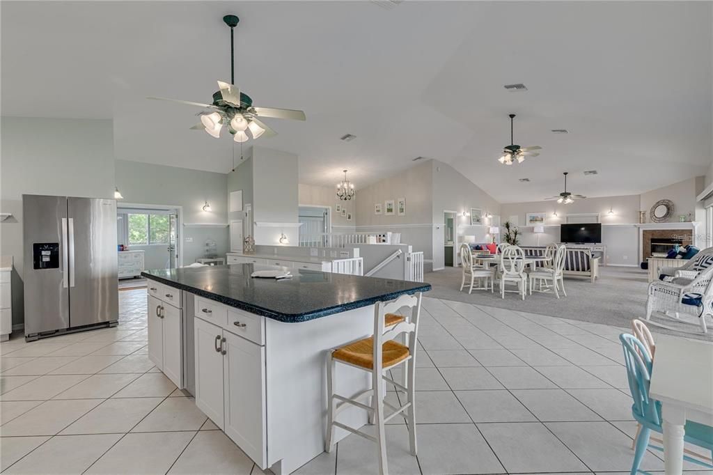 For Sale: $1,100,000 (3 beds, 2 baths, 3888 Square Feet)