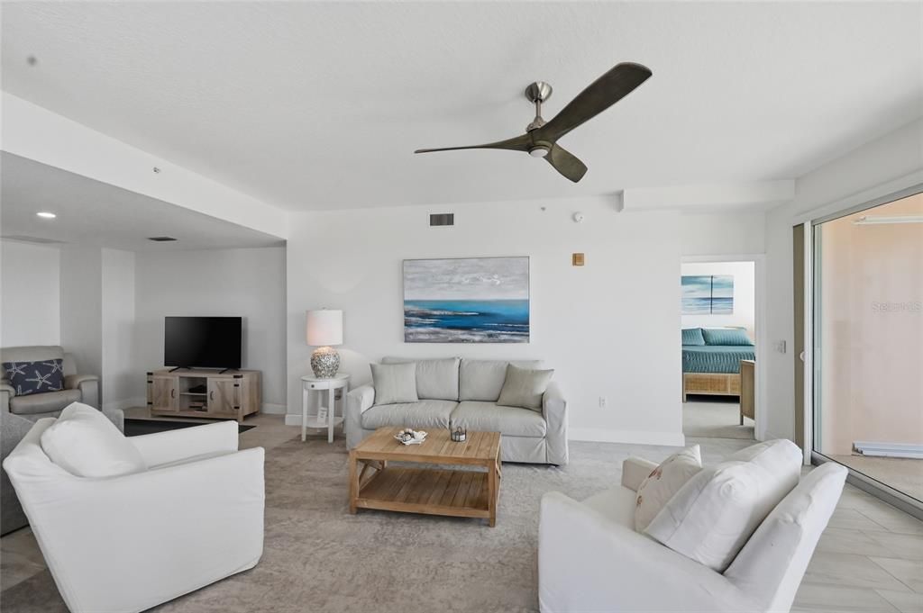 待售: $899,500 (3 贝兹, 3 浴室, 2138 平方英尺)