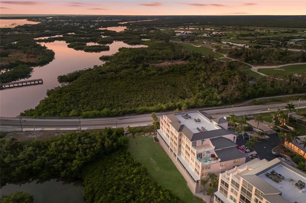 待售: $899,500 (3 贝兹, 3 浴室, 2138 平方英尺)