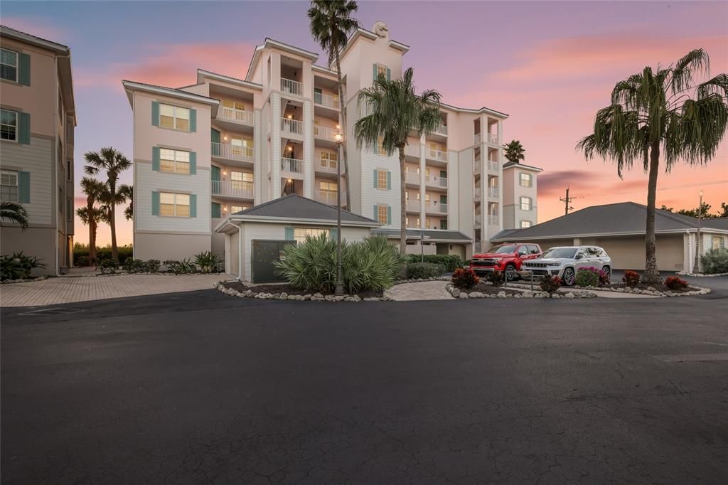 待售: $899,500 (3 贝兹, 3 浴室, 2138 平方英尺)