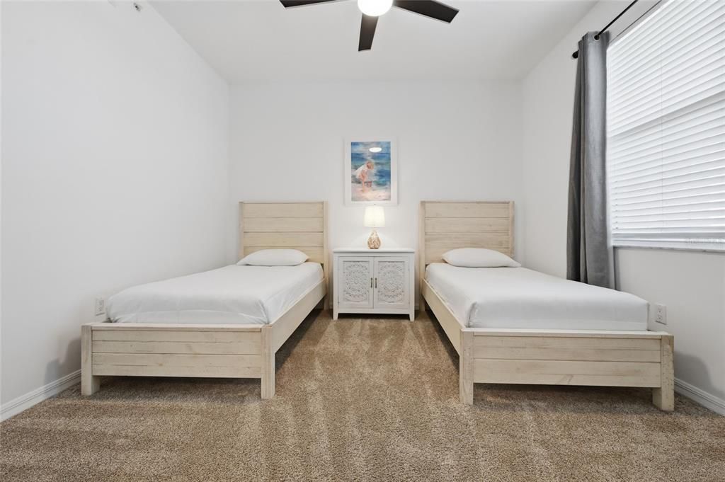 待售: $899,500 (3 贝兹, 3 浴室, 2138 平方英尺)