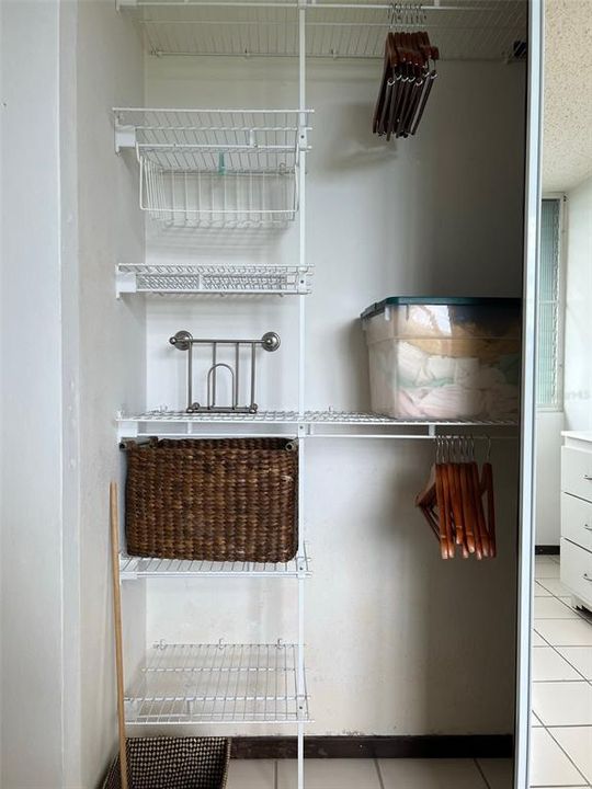 For Rent: $1,500 (3 beds, 2 baths, 1033 Square Feet)