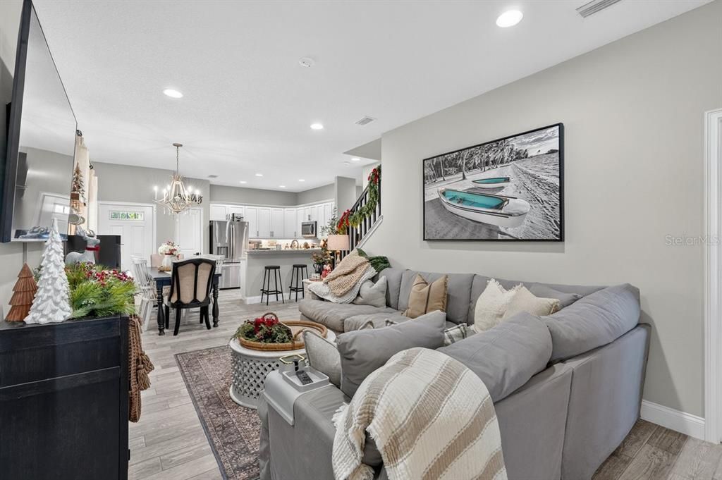 На продажу: $429,000 (4 спален, 3 ванн, 2402 Квадратных фут)