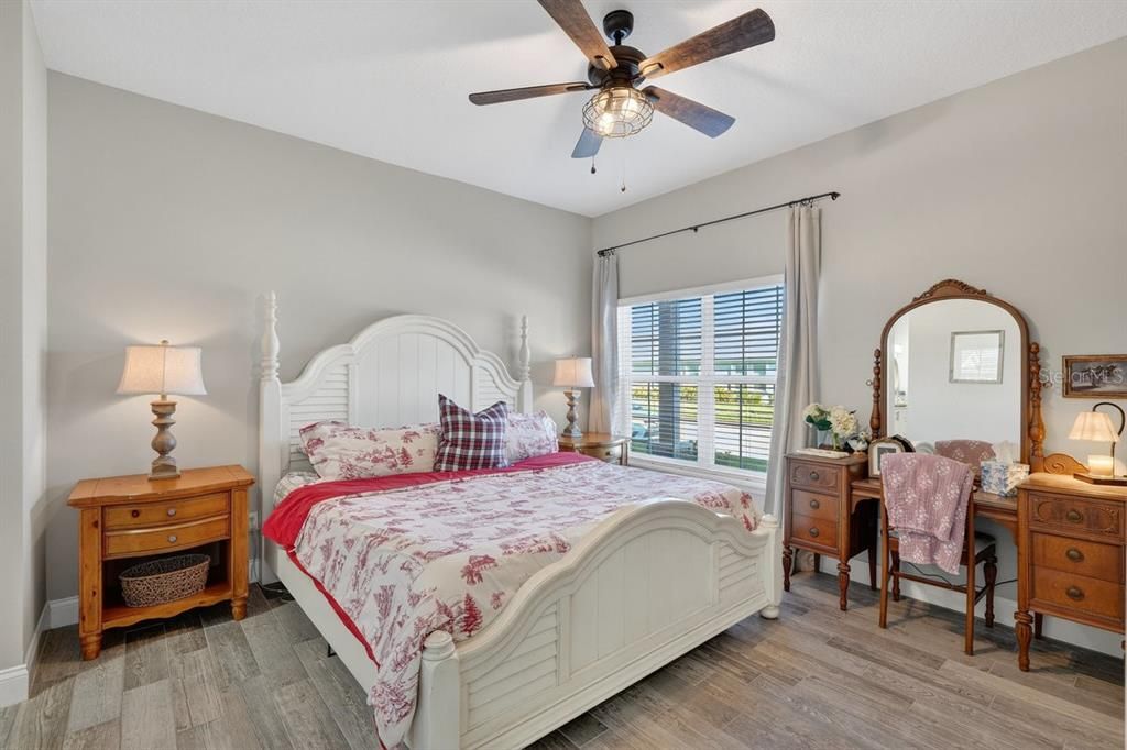 На продажу: $429,000 (4 спален, 3 ванн, 2402 Квадратных фут)