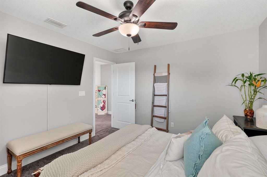 На продажу: $429,000 (4 спален, 3 ванн, 2402 Квадратных фут)