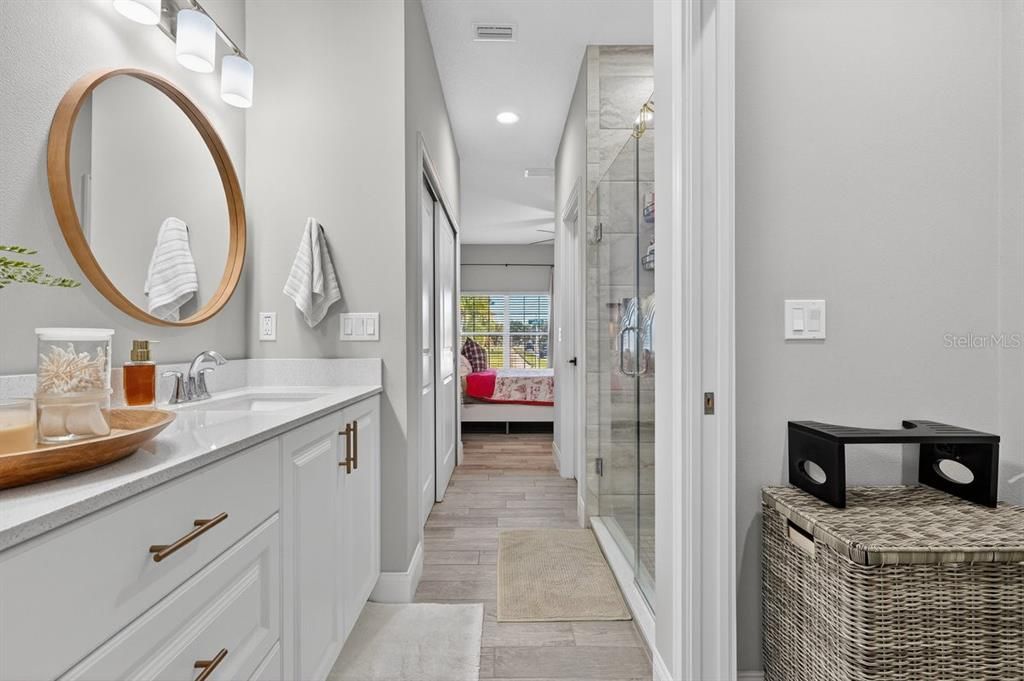 На продажу: $429,000 (4 спален, 3 ванн, 2402 Квадратных фут)