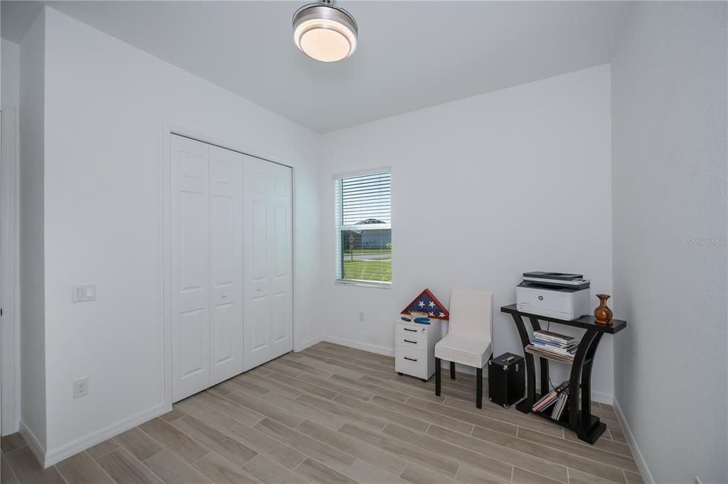 待售: $725,000 (4 贝兹, 3 浴室, 2245 平方英尺)