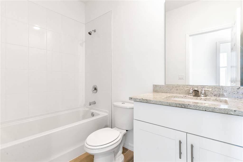 For Sale: $380,000 (3 beds, 2 baths, 1678 Square Feet)