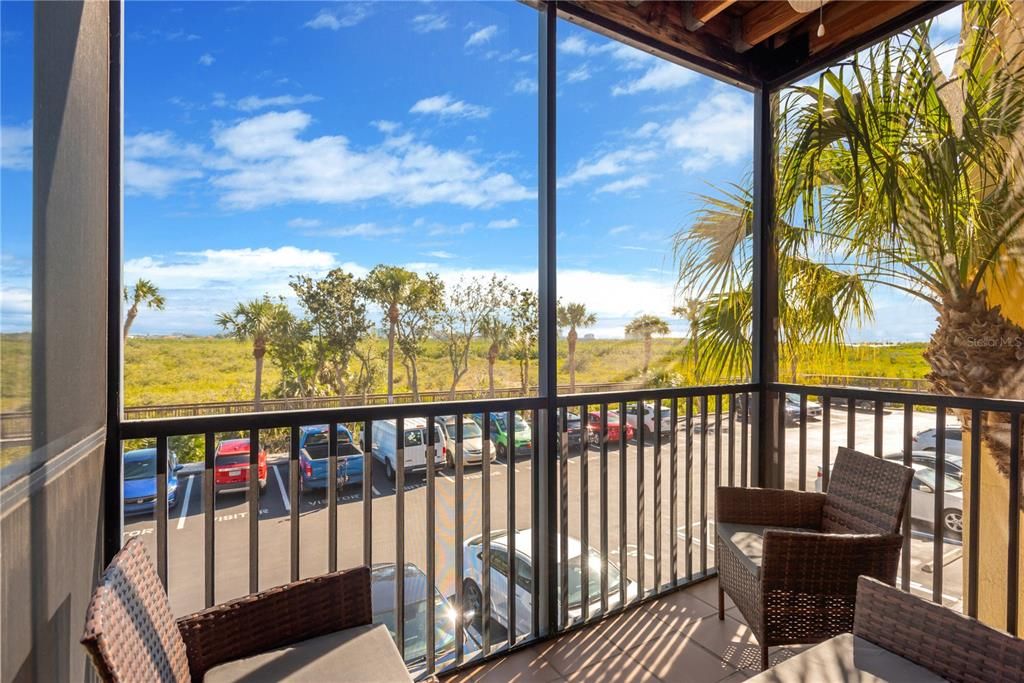 待售: $264,999 (2 贝兹, 2 浴室, 1140 平方英尺)