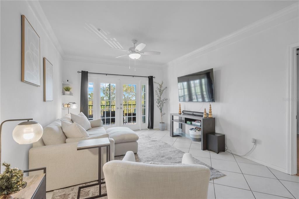 待售: $264,999 (2 贝兹, 2 浴室, 1140 平方英尺)