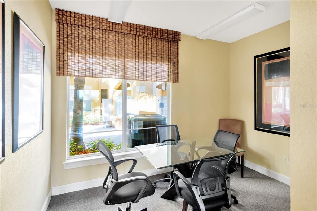 待售: $264,999 (2 贝兹, 2 浴室, 1140 平方英尺)