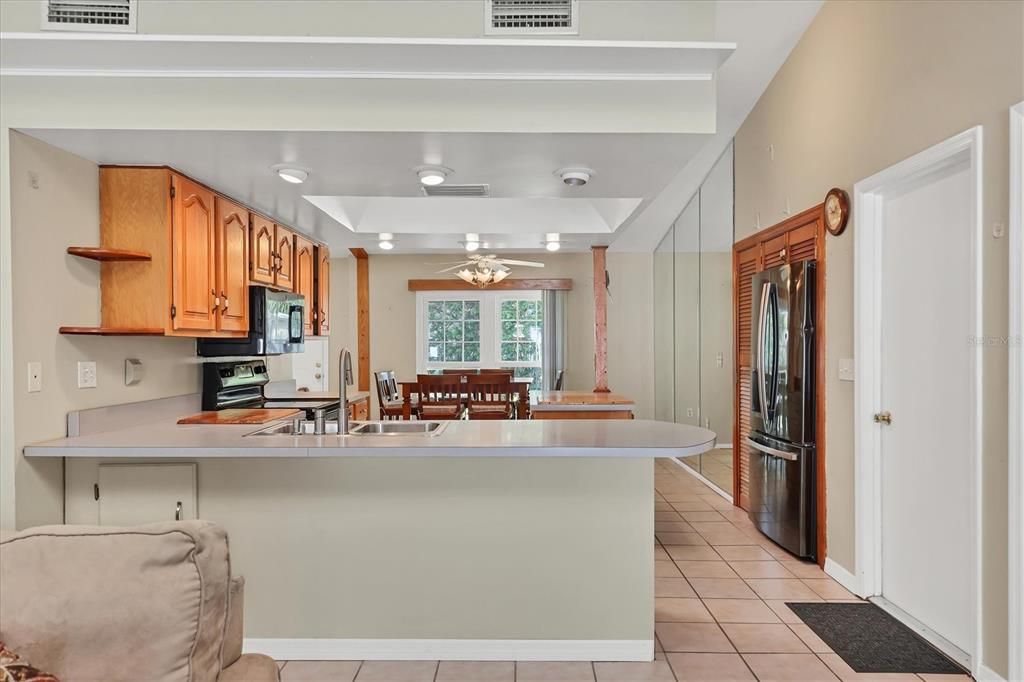 For Sale: $459,400 (3 beds, 2 baths, 1580 Square Feet)