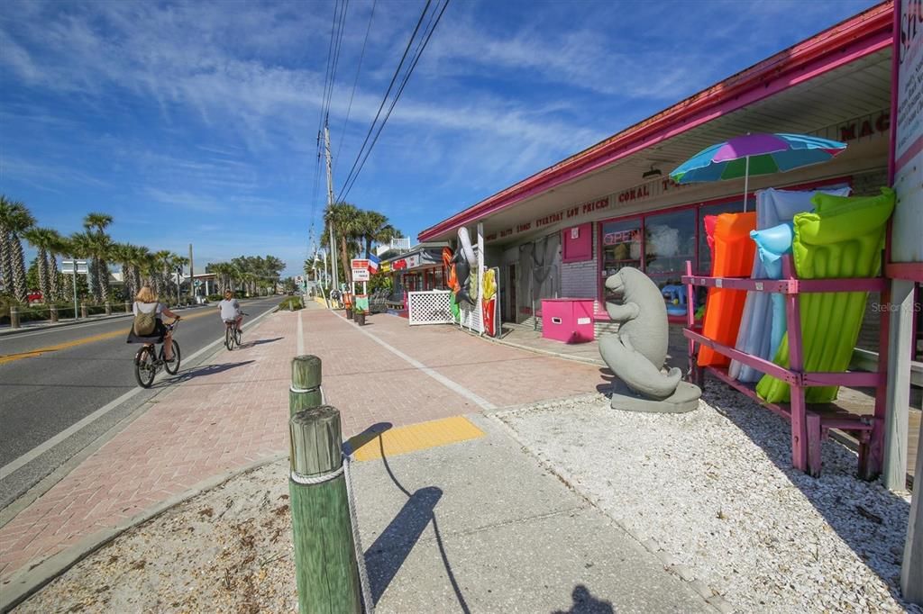 For Sale: $459,400 (3 beds, 2 baths, 1580 Square Feet)