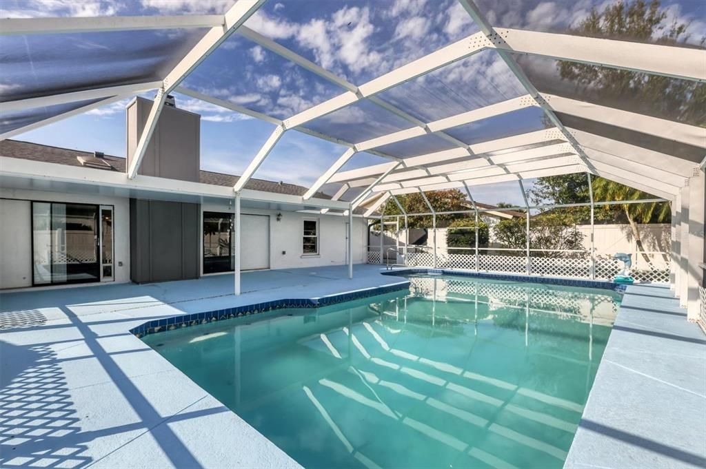 For Sale: $459,400 (3 beds, 2 baths, 1580 Square Feet)