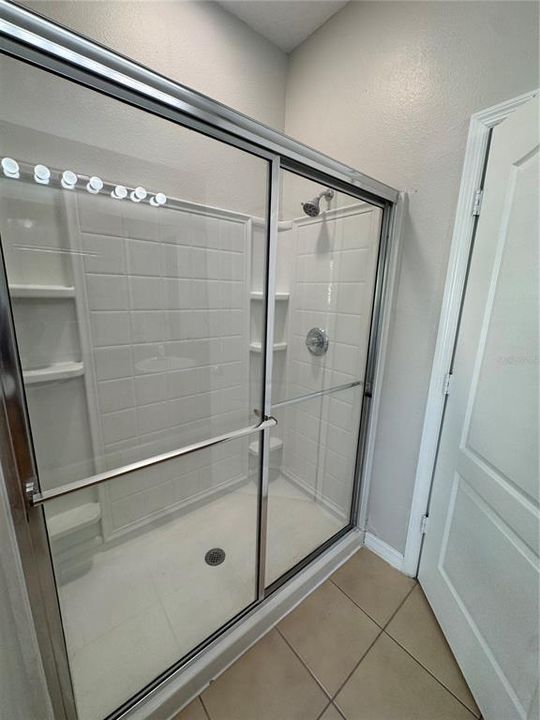 For Rent: $2,195 (3 beds, 2 baths, 1544 Square Feet)