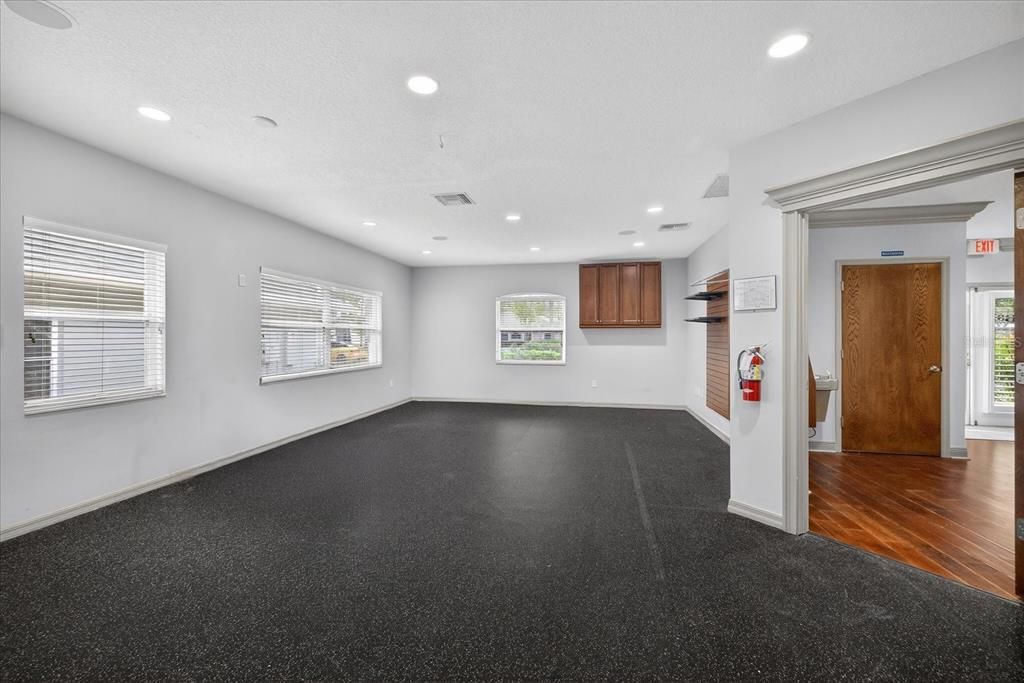 На продажу: $1,299,900 (0 спален, 0 ванн, 2986 Квадратных фут)