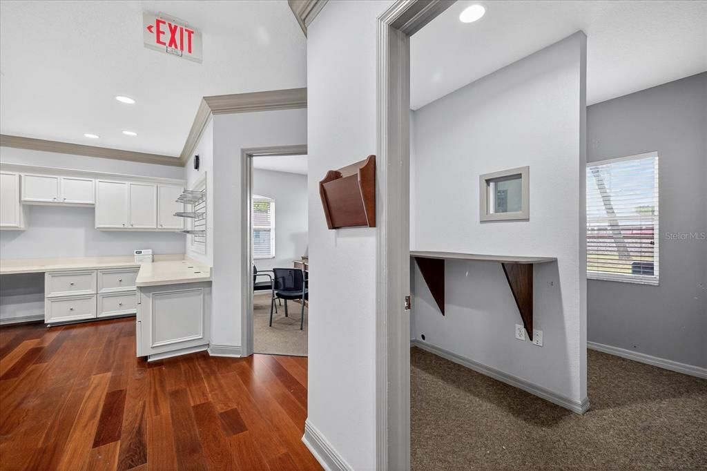 На продажу: $1,299,900 (0 спален, 0 ванн, 2986 Квадратных фут)